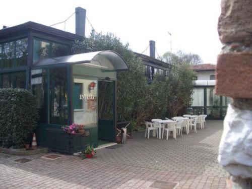 Hotel Il Granaio Porto Mantovano Dış mekan fotoğraf