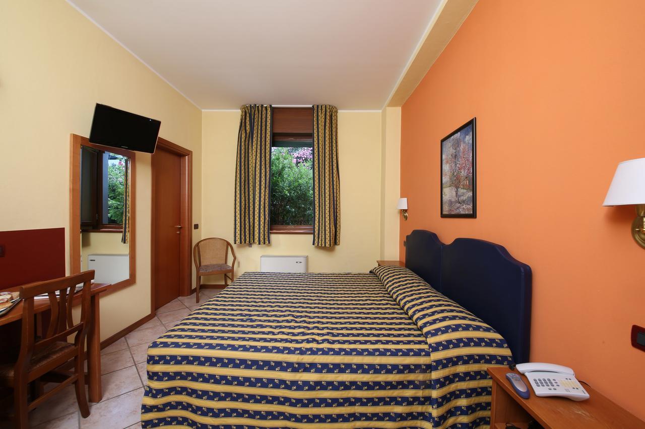 Hotel Il Granaio Porto Mantovano Dış mekan fotoğraf