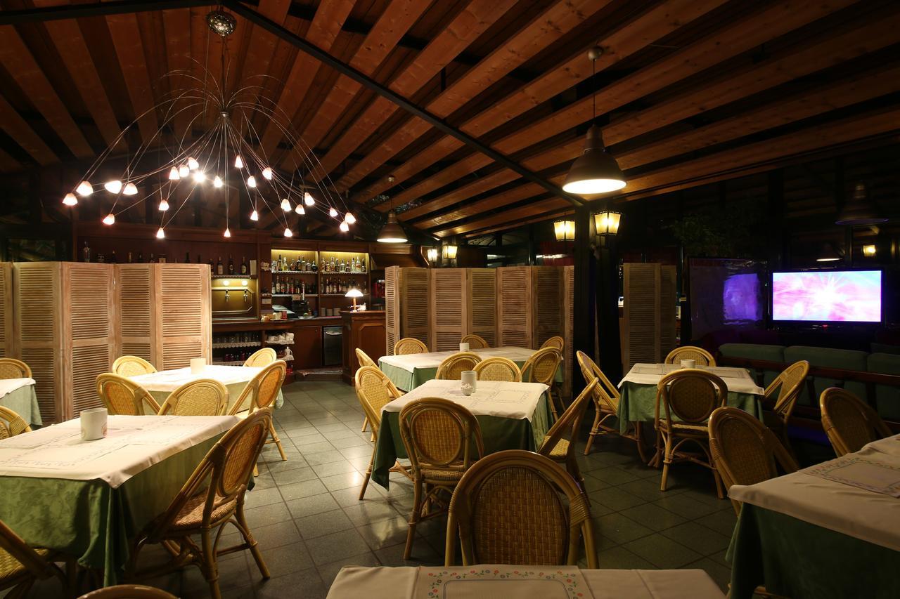Hotel Il Granaio Porto Mantovano Dış mekan fotoğraf