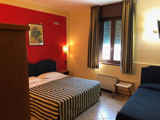 Hotel Il Granaio Porto Mantovano Dış mekan fotoğraf